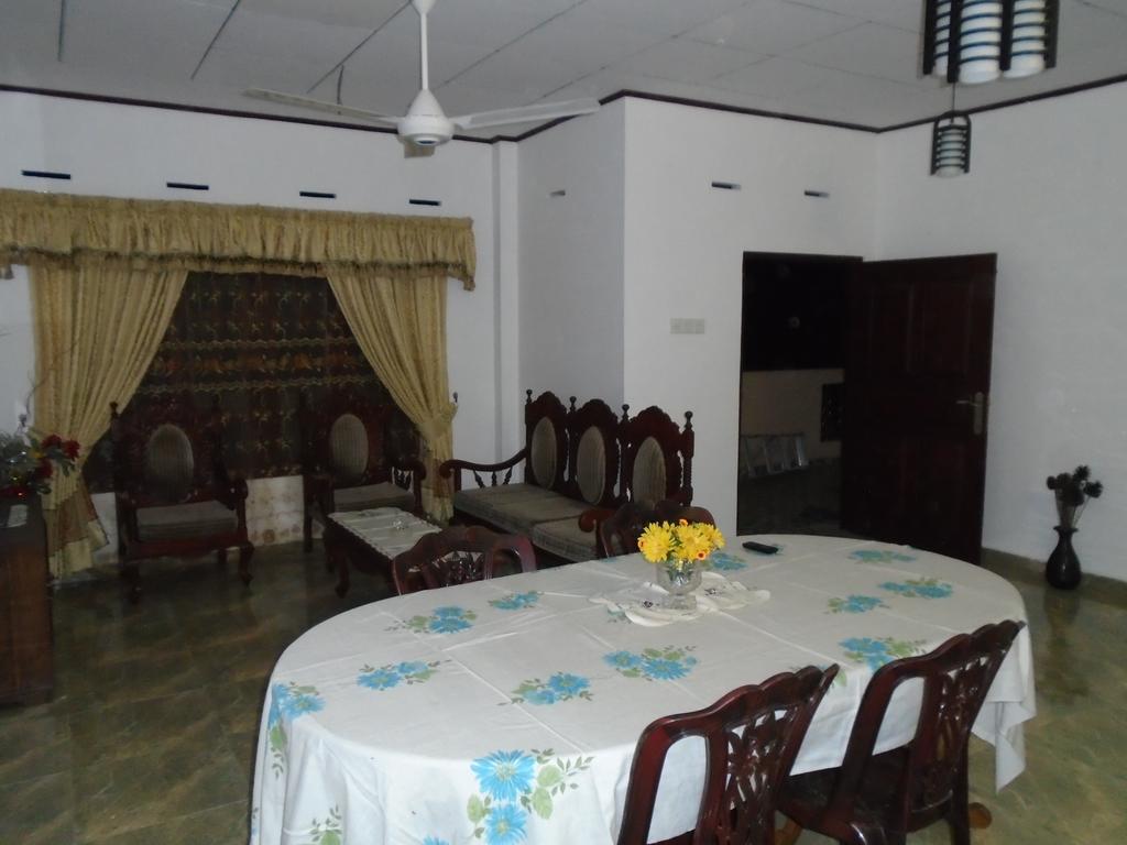 Shalona Holiday Home 갈레 객실 사진